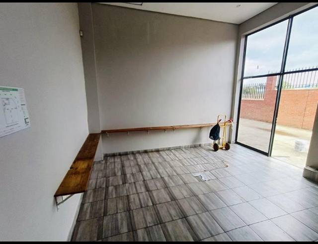 INDUSTRIAL PROPERTY TO RENT IN COSMO BUSINESS PARK